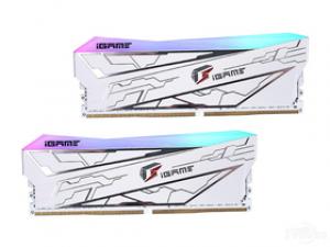 七彩虹iGame Vulcan Frozen DDR4 4266 16GB(8GB×2)