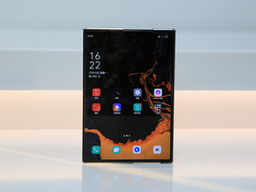 OPPO X 2021卷轴屏概念机