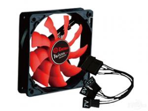 ENERMAX火蝠调速版12cm