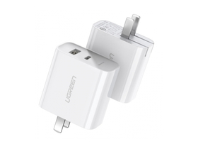 绿联pd+qc/fcp双快充充电器