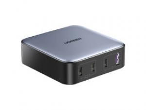 绿联100W氮化四口桌面充电器